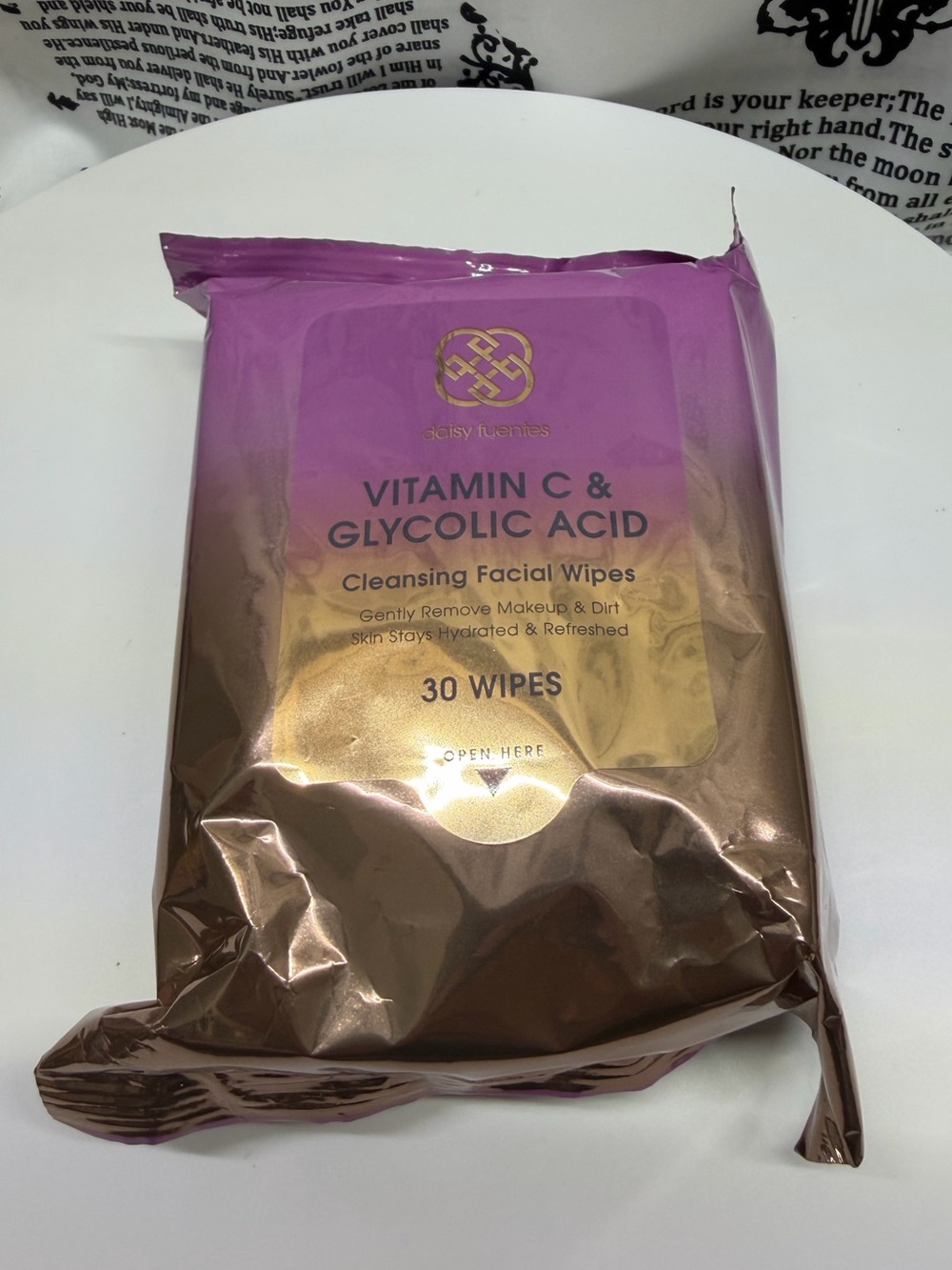 Vitamin C & Glycolic Acid Cleansing Facial Wipes